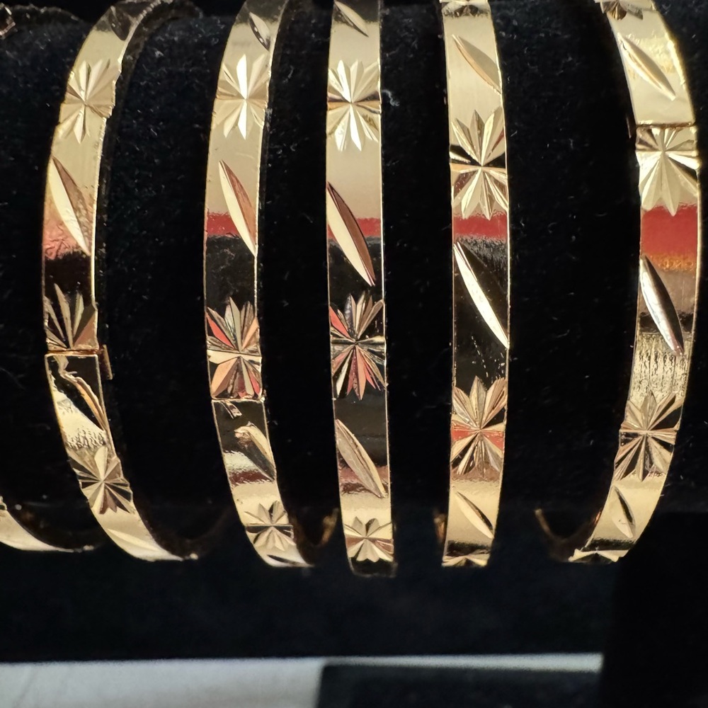Classic Gold Stackable Bangle Bracelet Set - Picture 3 of 10